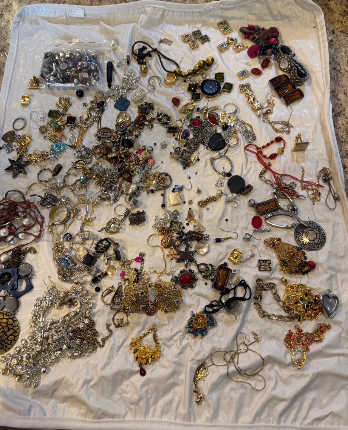 Assorted Costume Jewelry Bundle - photo 2