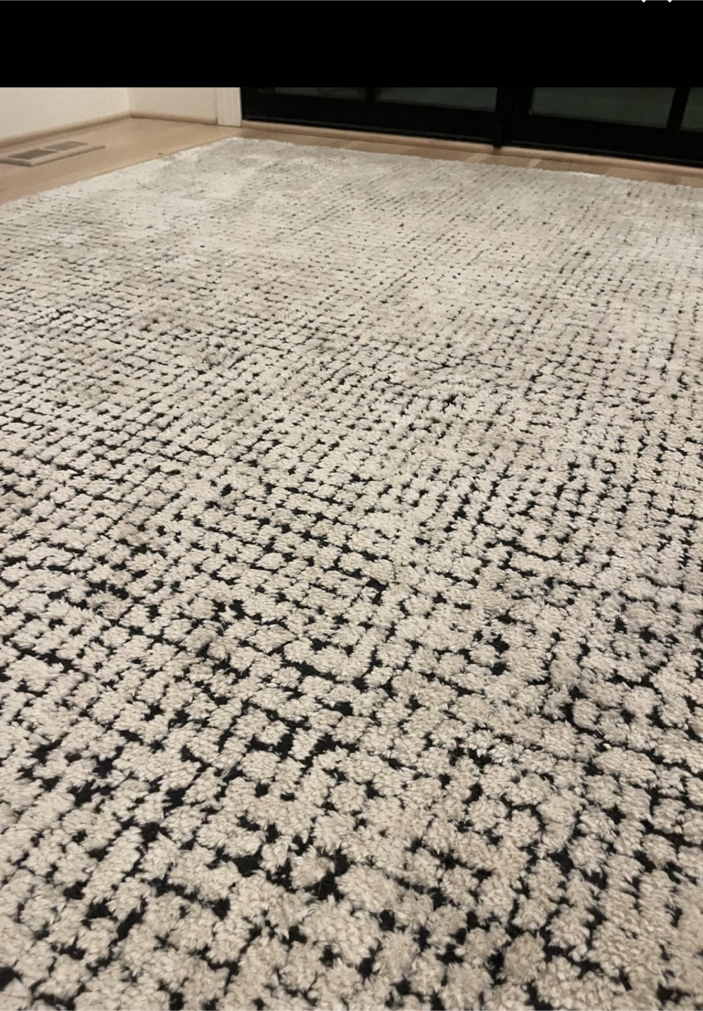 Area Rug 5X7 - photo 2