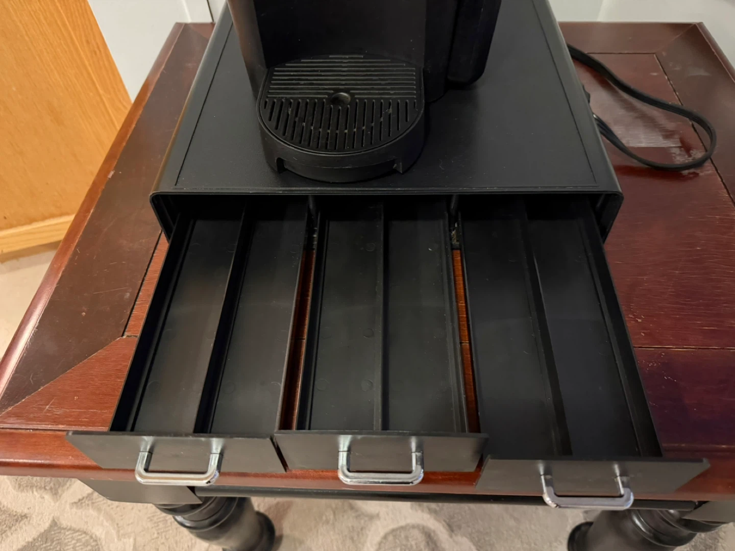 Keurig Coffee Maker with K-Cup Drawer - photo 5
