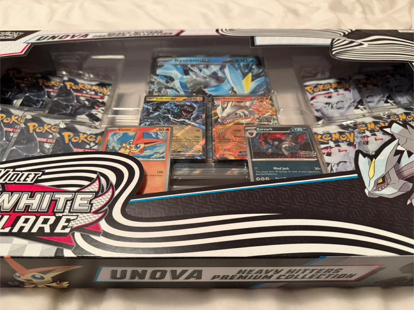 Pokemon Unova Heavy Hitters Premium Collection - Black/White - photo 2