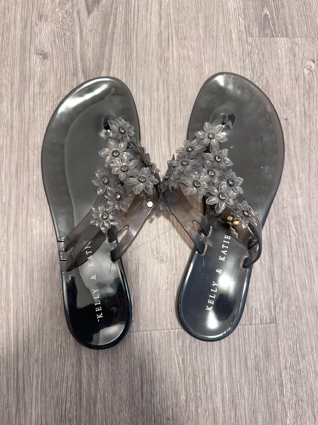 Kelly & Katie Jelly Flip Flops - Size 7
