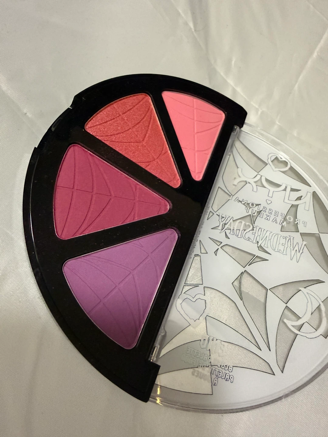 NYX Professional Makeup Wednesday ENID Blush Palette - photo 2