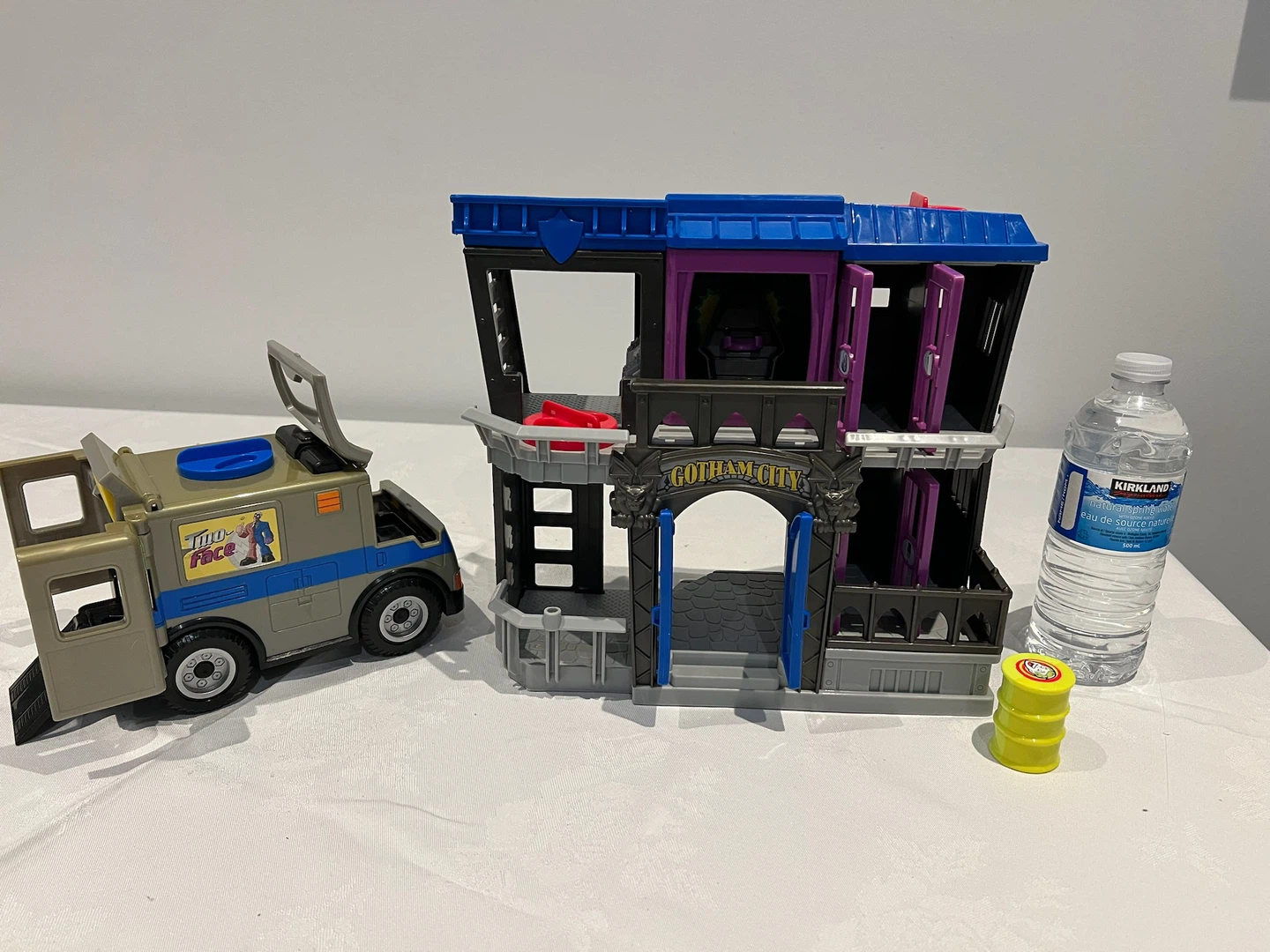Fisher-Price DC Super Friends Gotham City Jail Playset & Vehicle