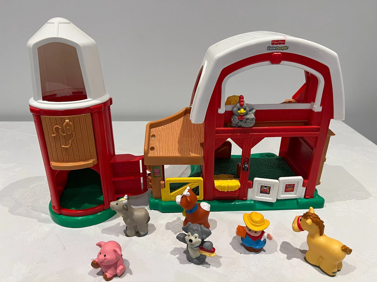Little People Fisher-Price Barn and Silo with Animals - photo 4