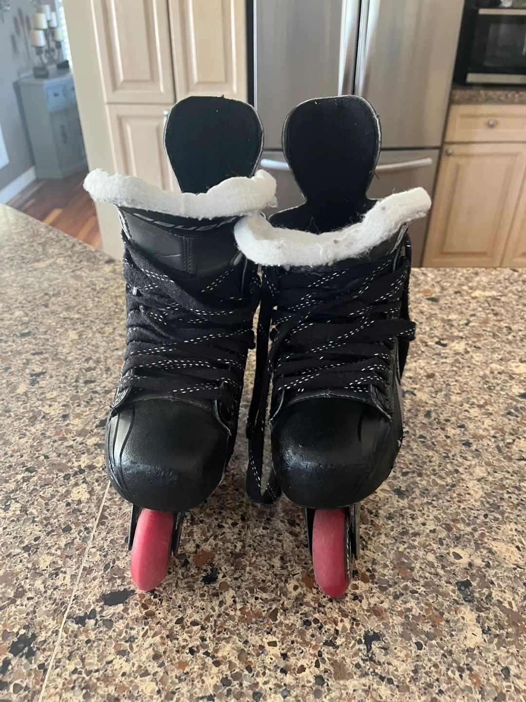 Bauer XR Dart Inline Skates size 4 skate size - photo 2