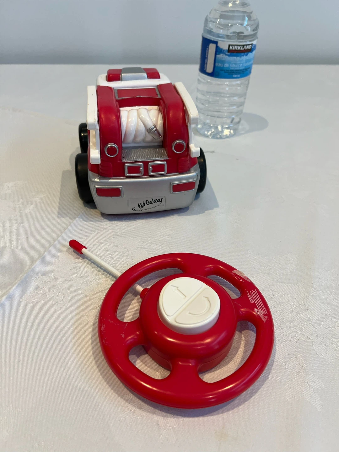 Kid Galaxy Remote Control Fire Truck - photo 3