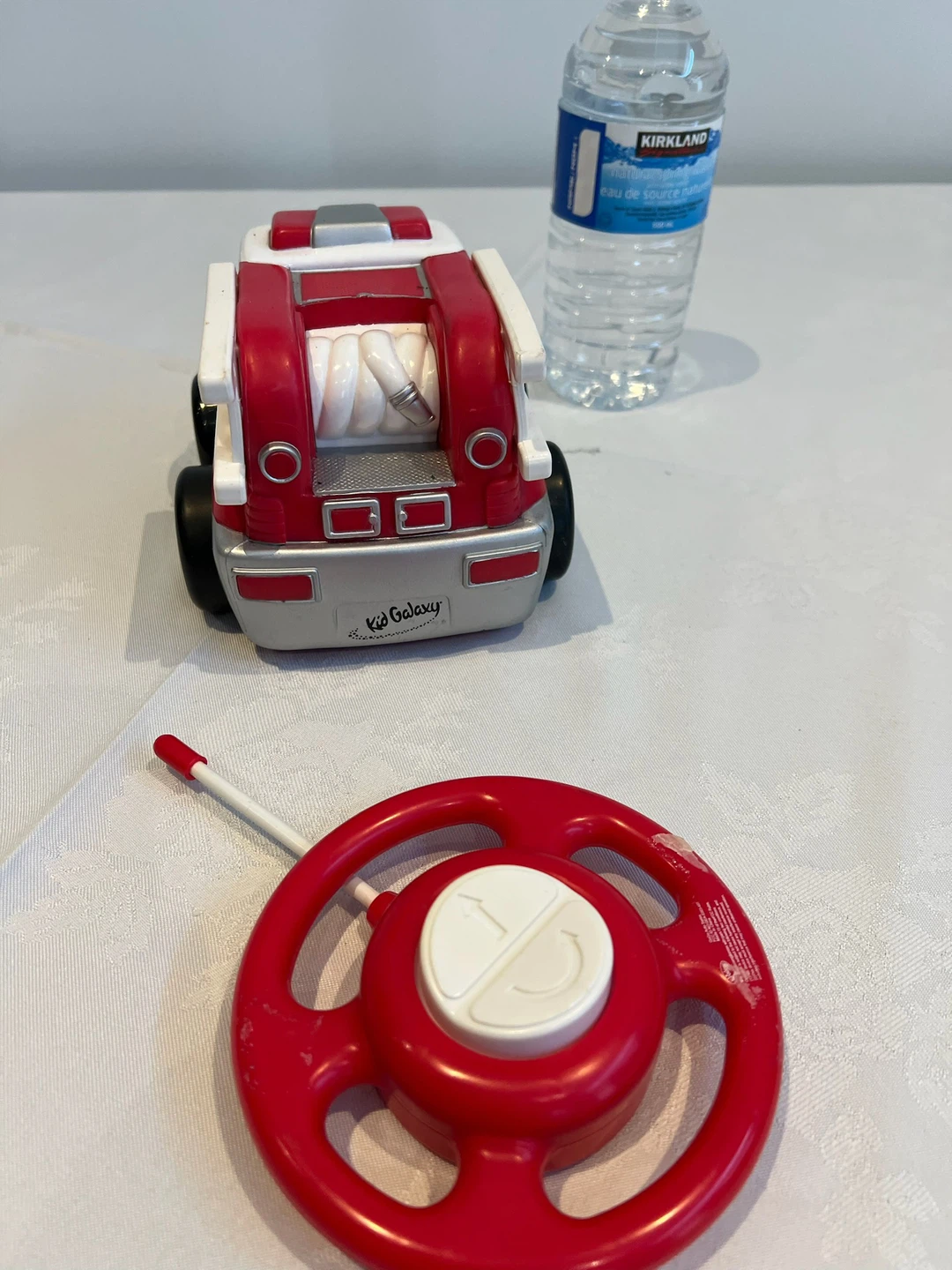 Kid Galaxy Remote Control Fire Truck - photo 2