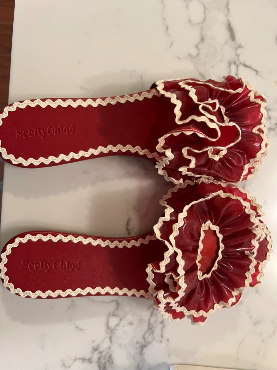 See By Chloé Red Ruffle Sandals Size 38 - photo 2