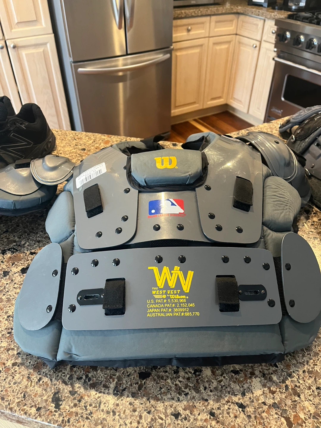 Wilson Catcher's Gear Set - photo 2