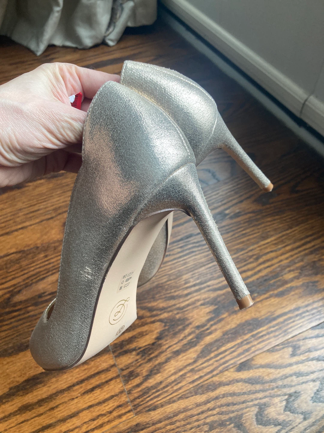 Size 8.5 heels - photo 4
