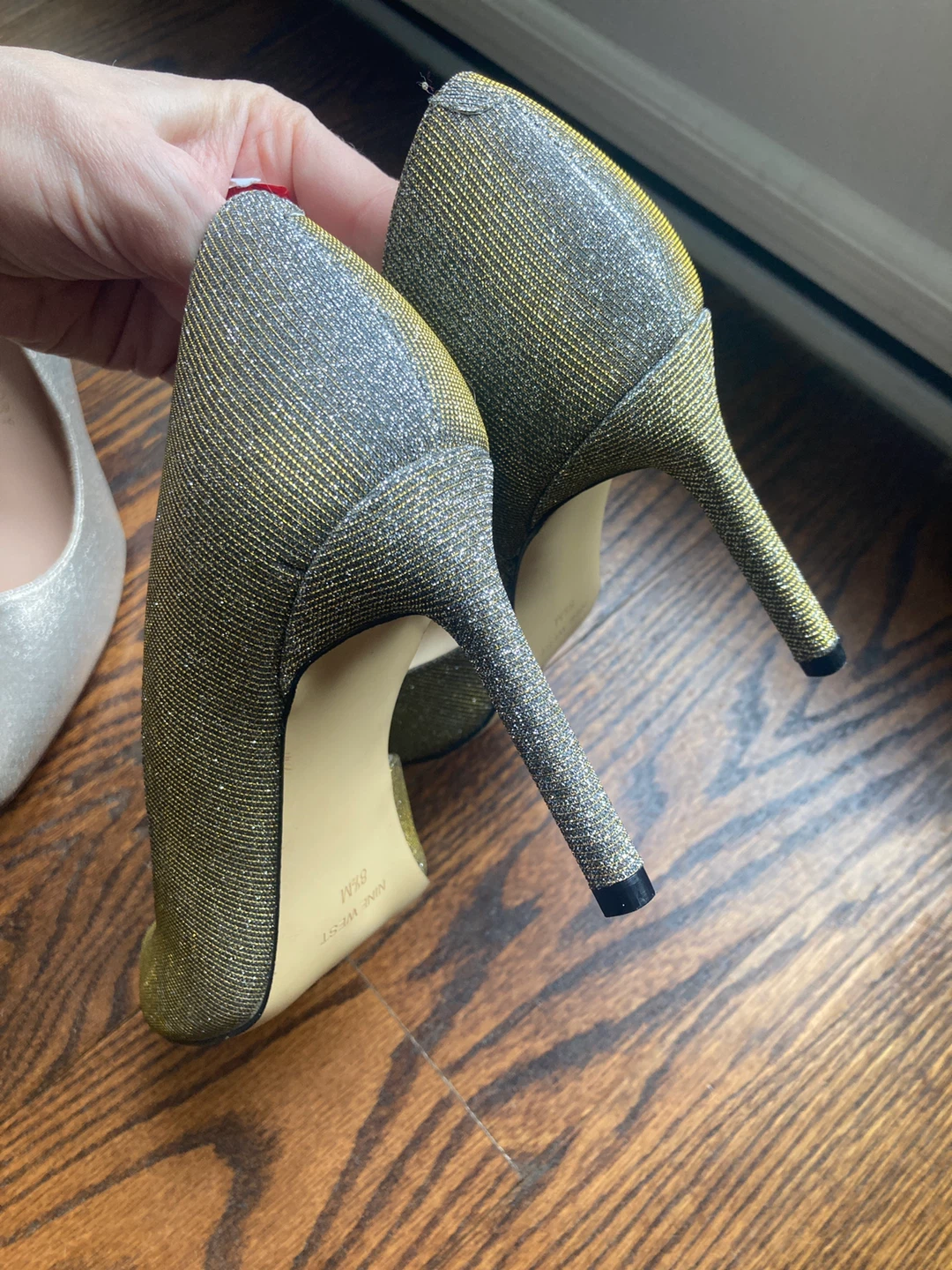 Size 8.5 heels - photo 2