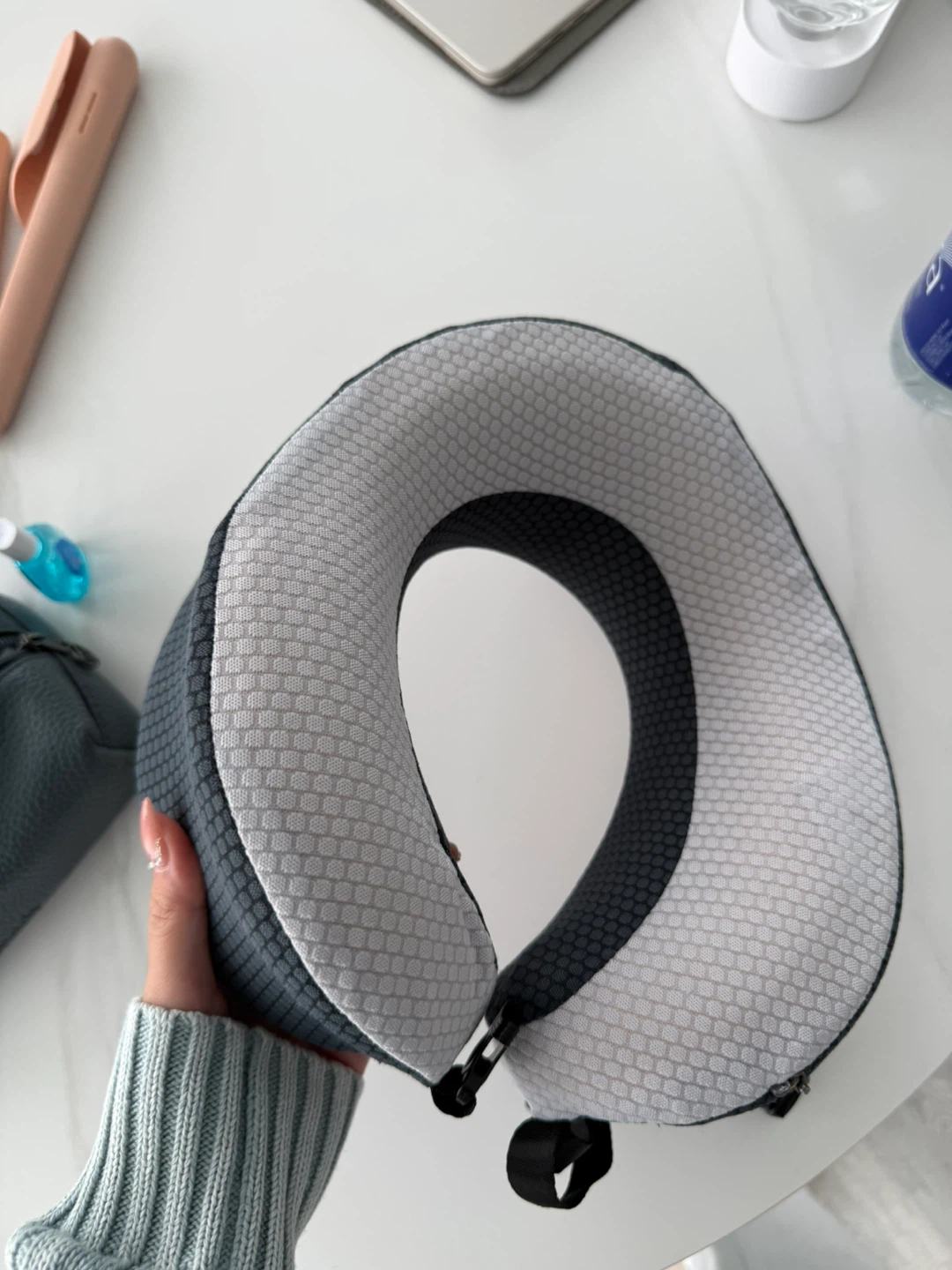 Travel Neck Pillow - photo 2