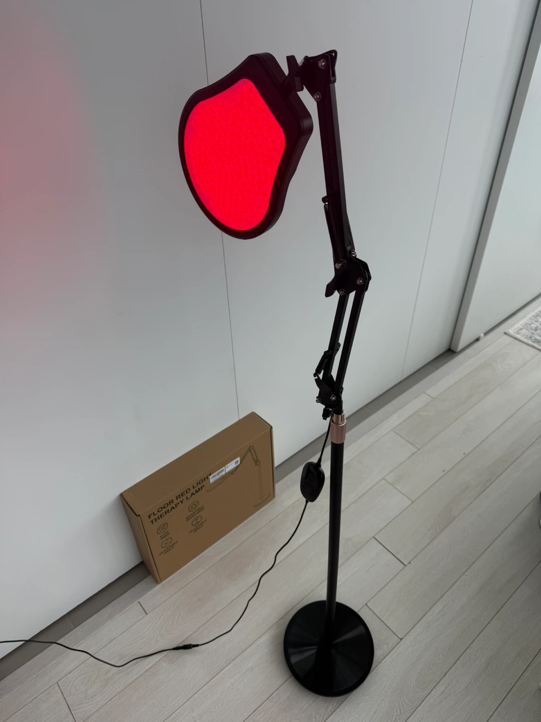Infrared Light Therapy Floor Lamp