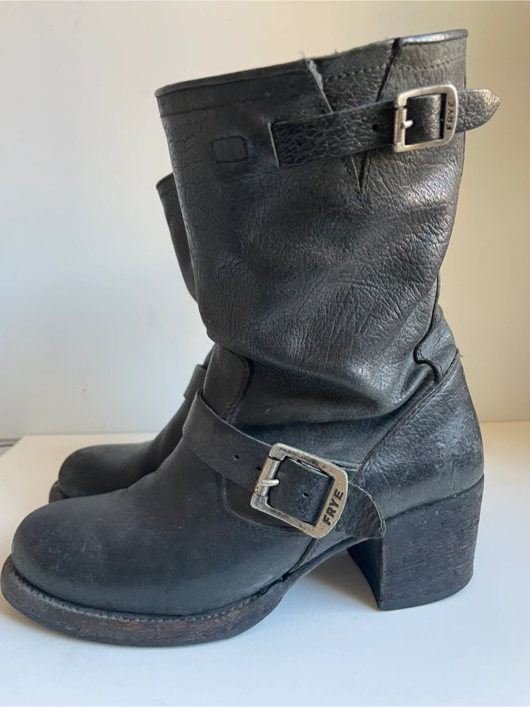 FRYE Black Leather Buckle Motorcycle Boots - photo 2