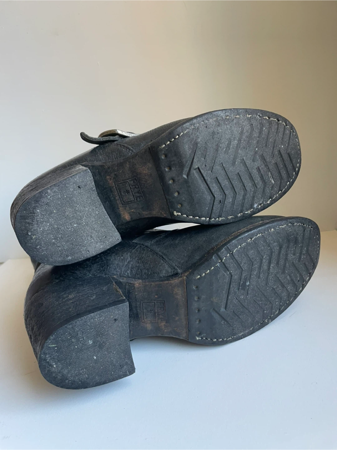 FRYE Black Leather Buckle Motorcycle Boots - photo 5