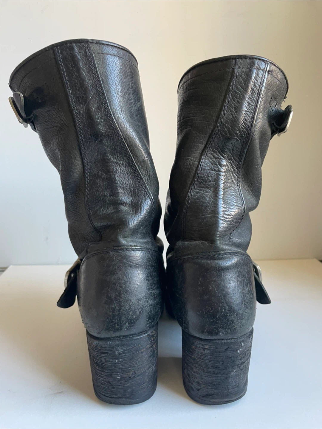 FRYE Black Leather Buckle Motorcycle Boots - photo 4