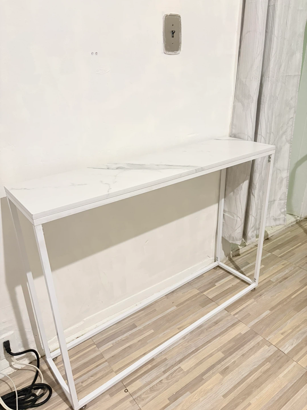 White Marble Top Console Table with White Metal Frame - photo 4