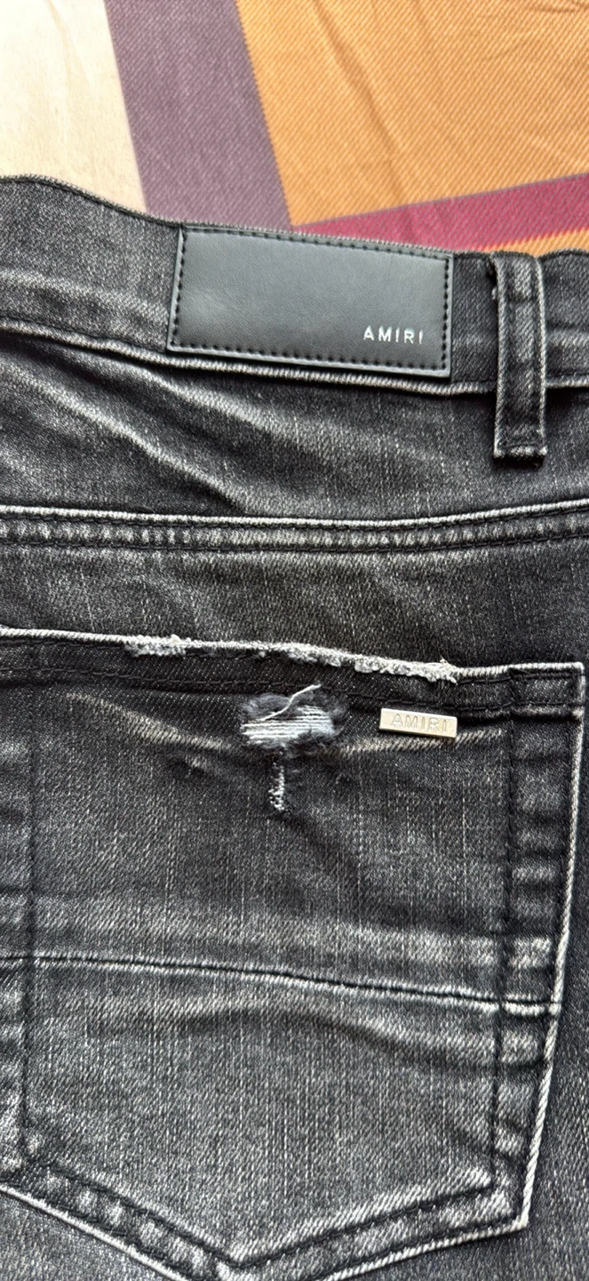 AMIRI Distressed Logo Jeans Black - photo 3