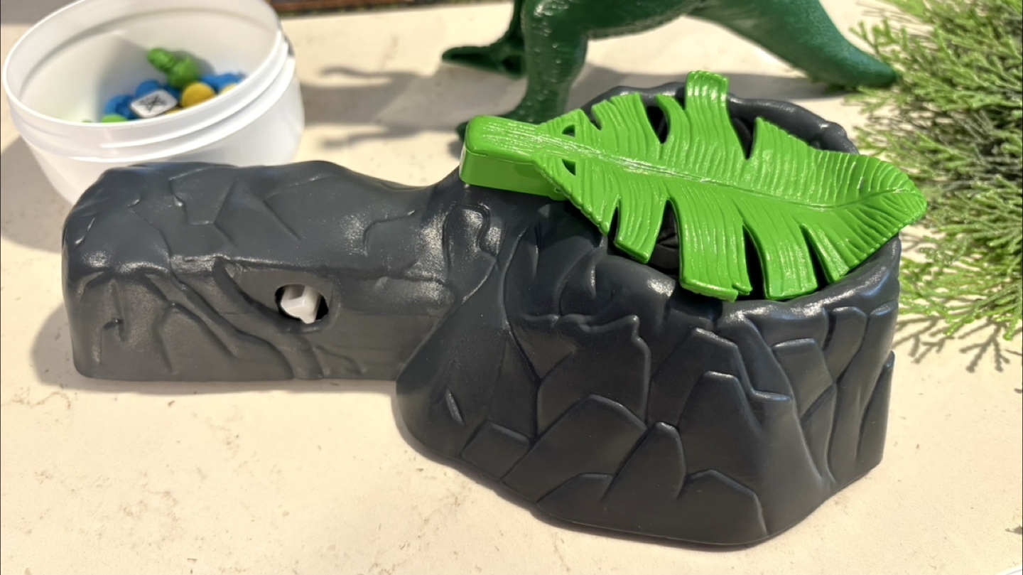 Dino Crunch Board Game by Goliath - photo 4