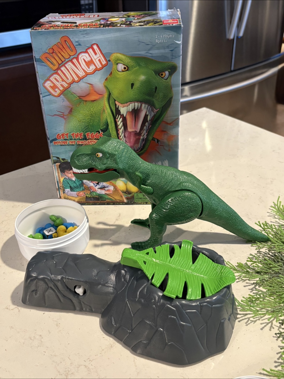 Dino Crunch Board Game by Goliath