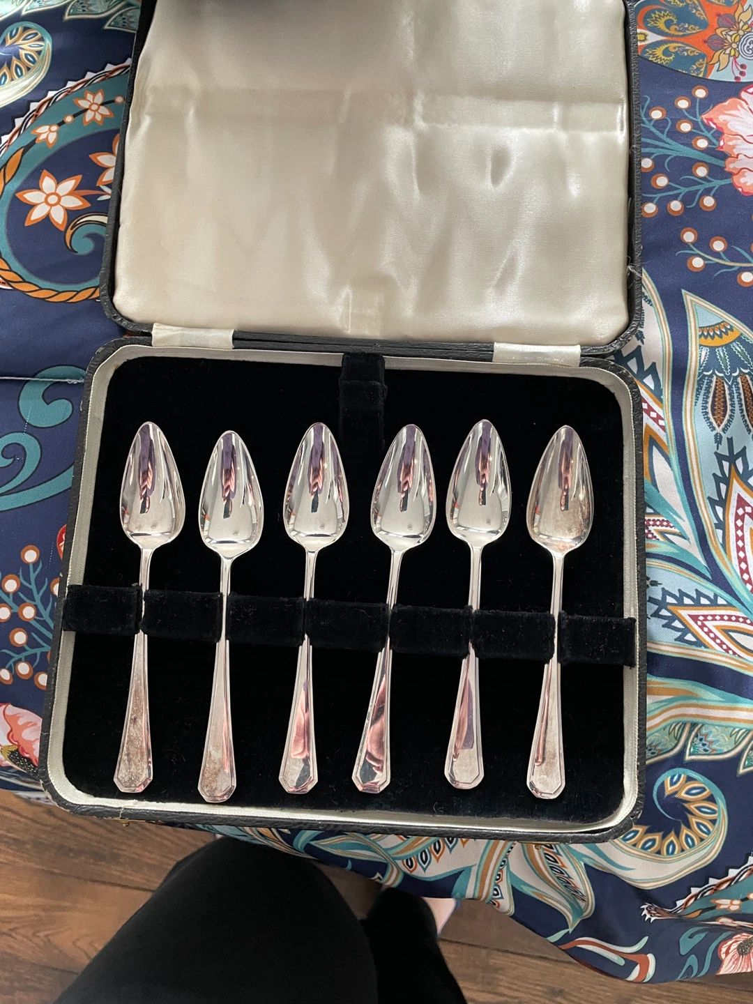 Set of 6 Silver Plated Teaspoons in Presentation Case - photo 2