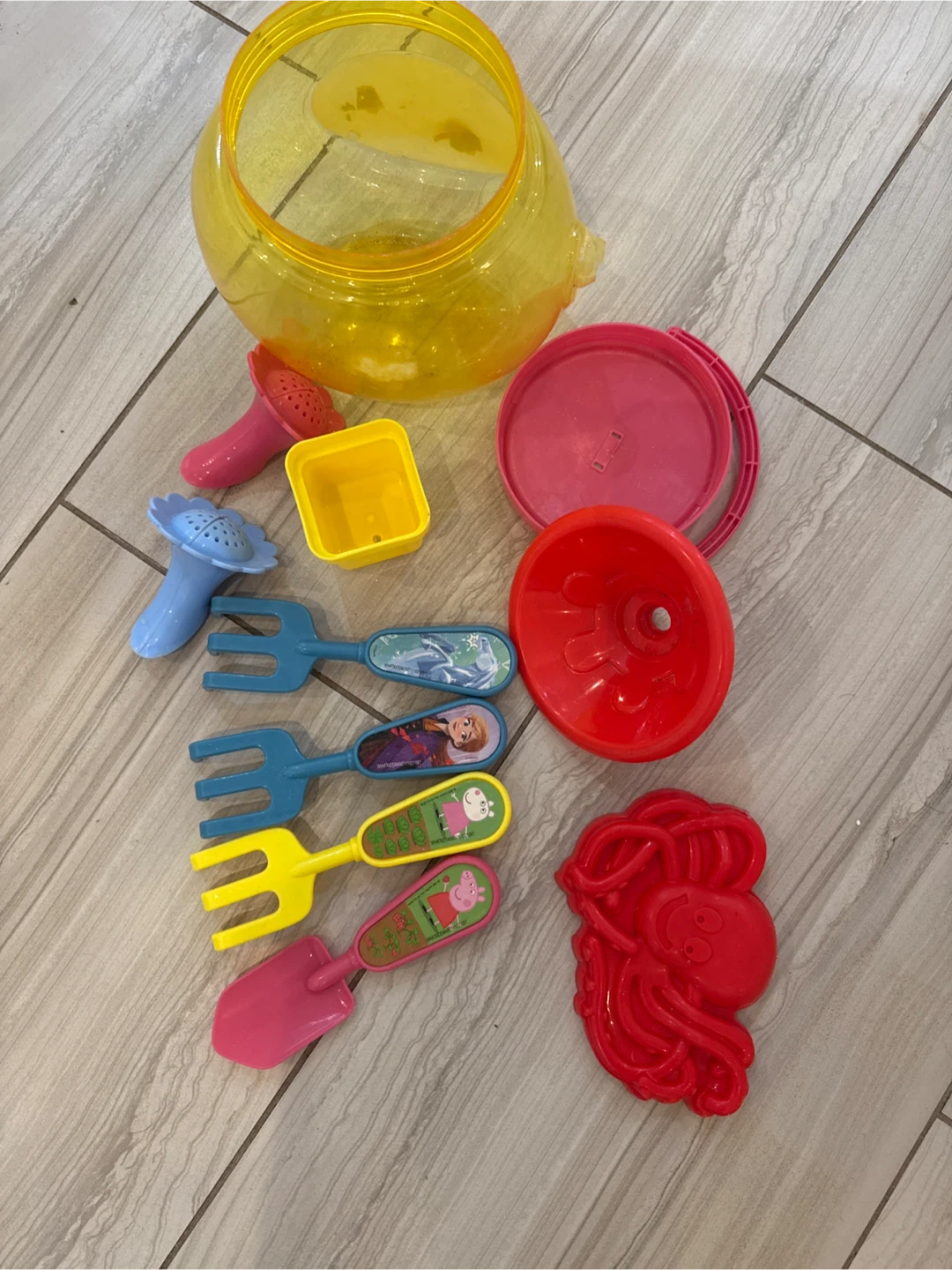 Beach/Sand Toy Set