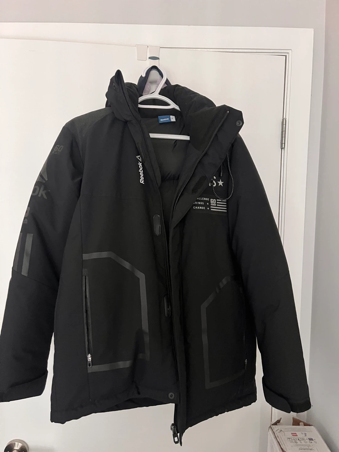 Reebok Short Parka for skiing and outdoors