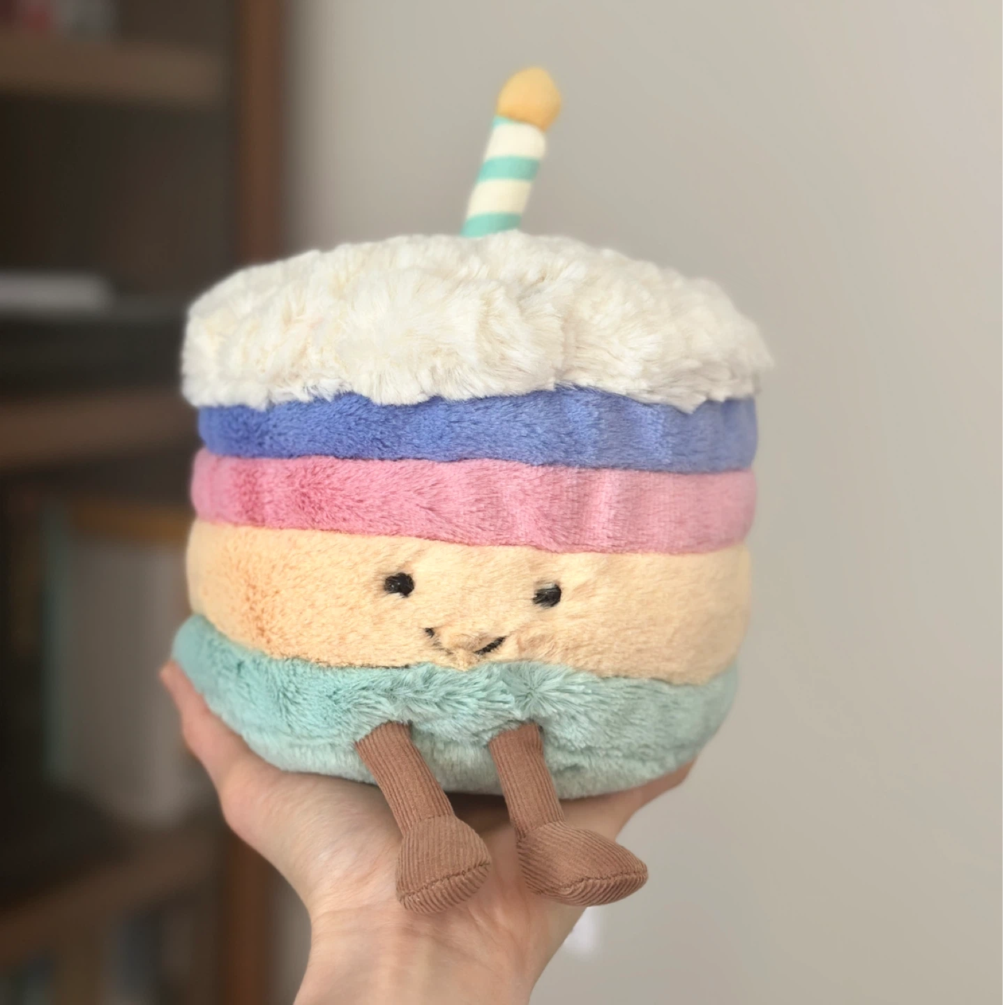 Rare!! Jellycat Rainbow Birthday Cake (Medium)