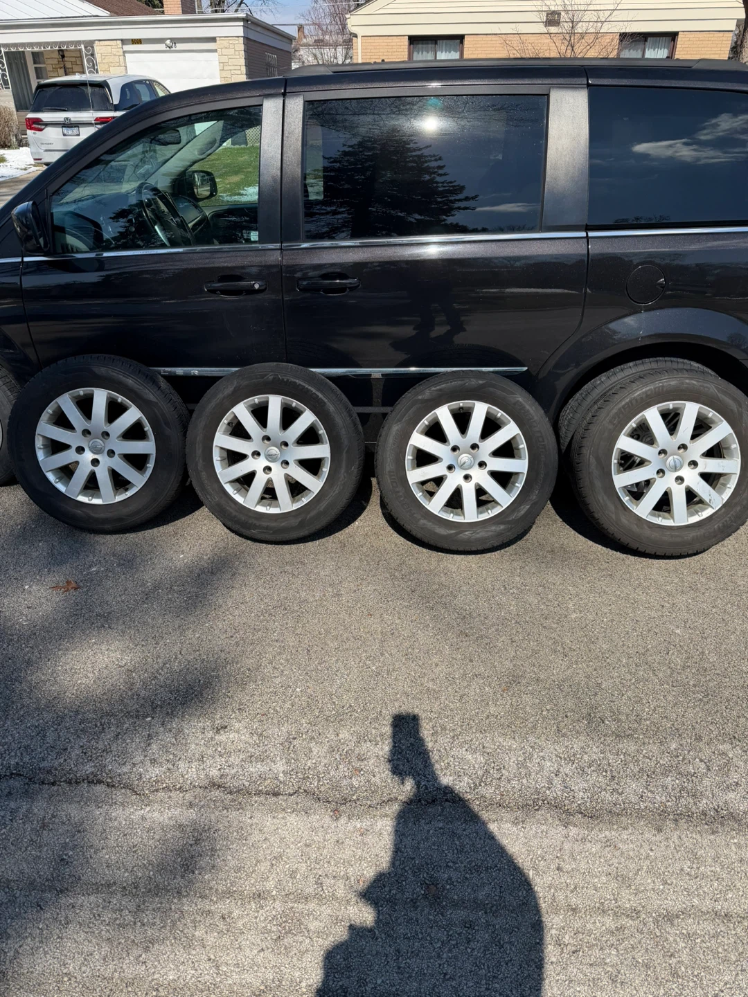 Set of 4 Chrysler Minivan Alloy Wheels and Tires - photo 4