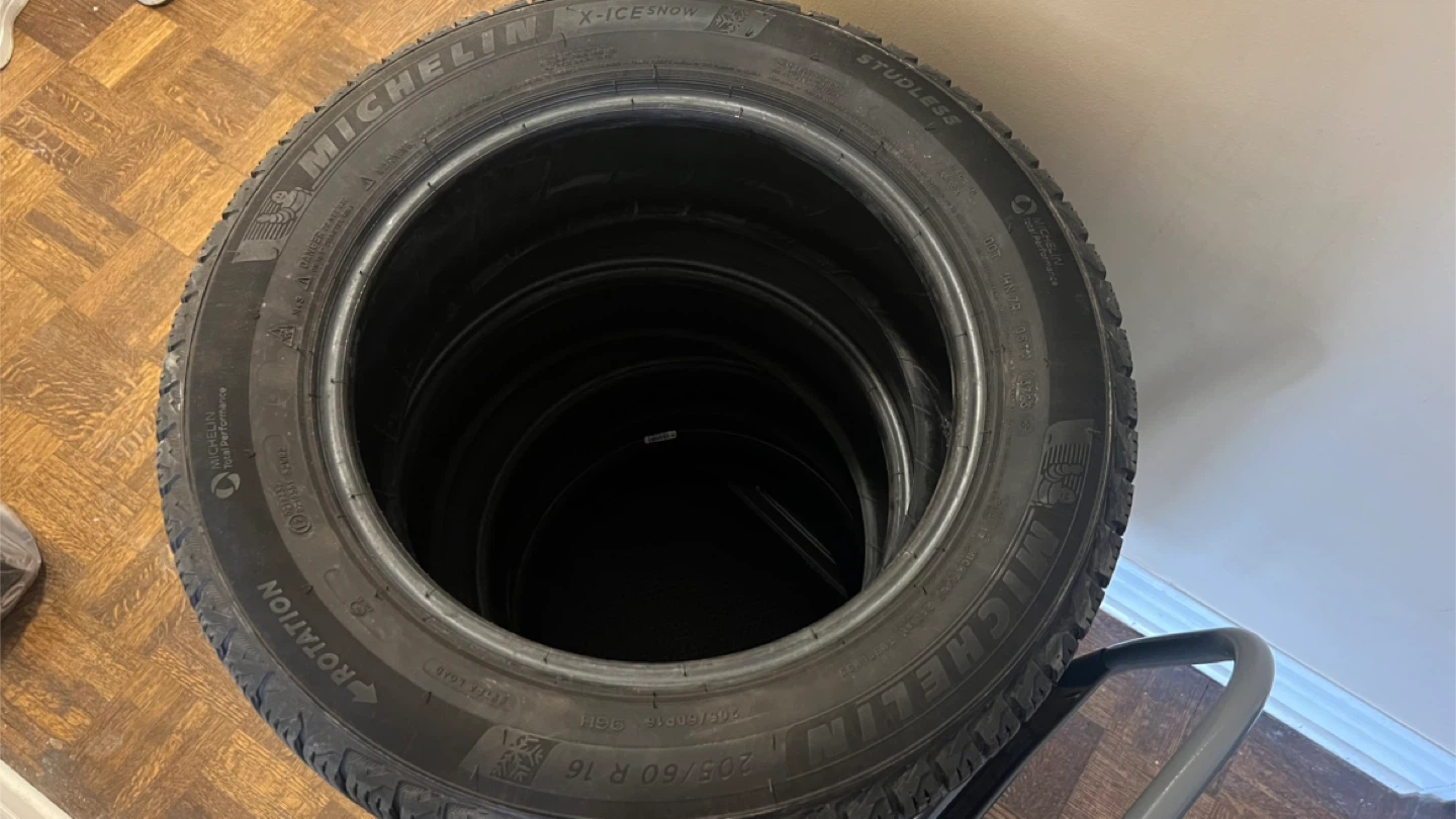 4 Michelin X-Ice Snow Winter Tires - 205/60R16 - photo 4