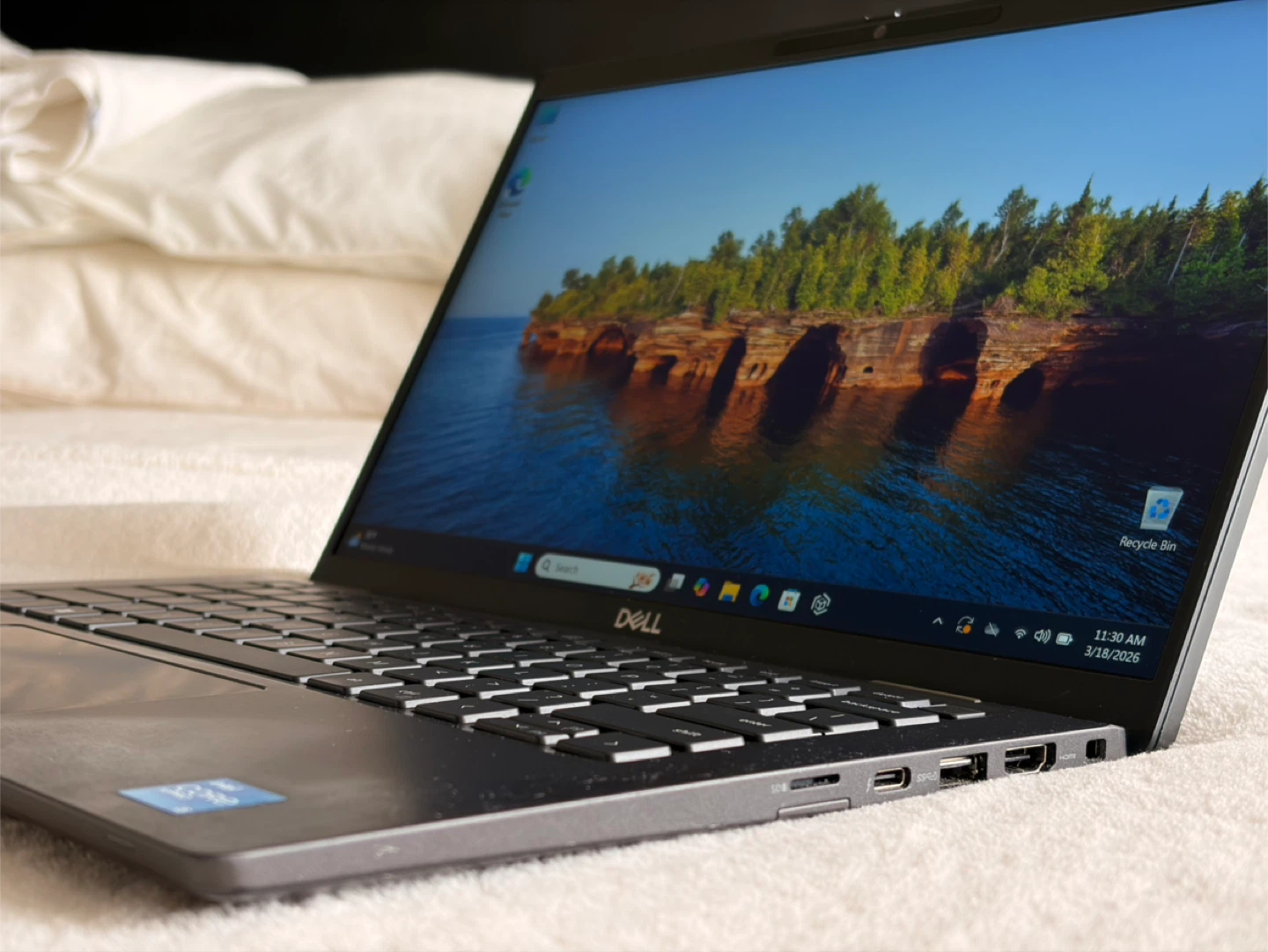 Dell Latitude 7420 Laptop — Intel i5 / 16GB RAM / 256GB SSD - photo 4