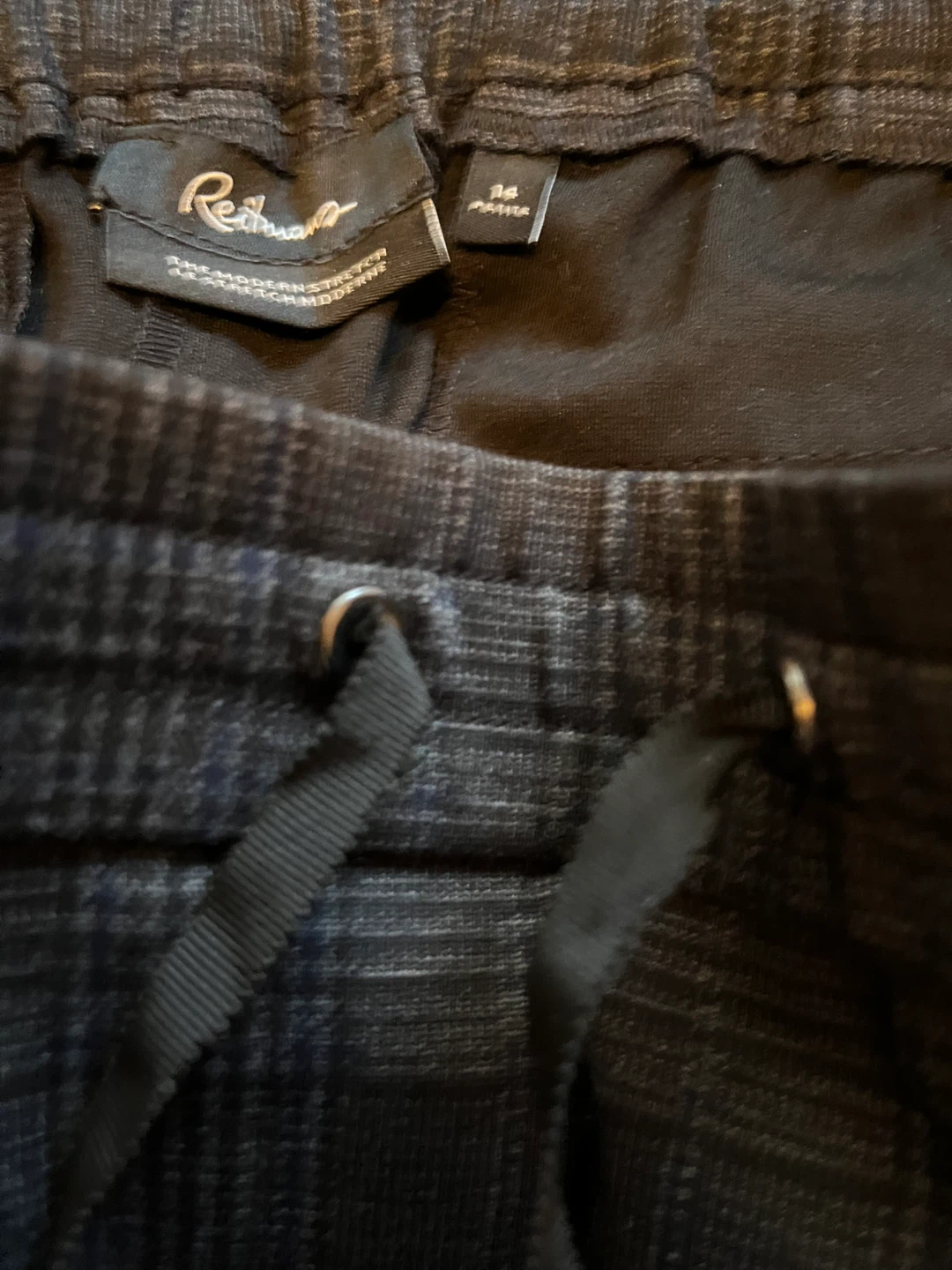 Reitmans Plaid Stretch Pants, Size 14 Petite - photo 5