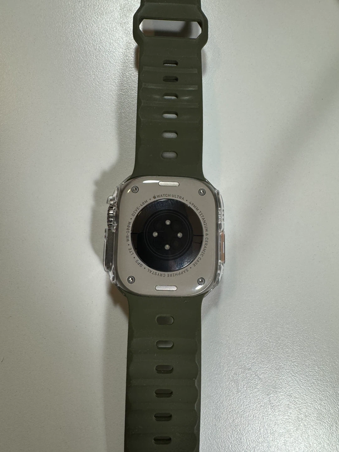 Apple Watch Ultra 2 - photo 2