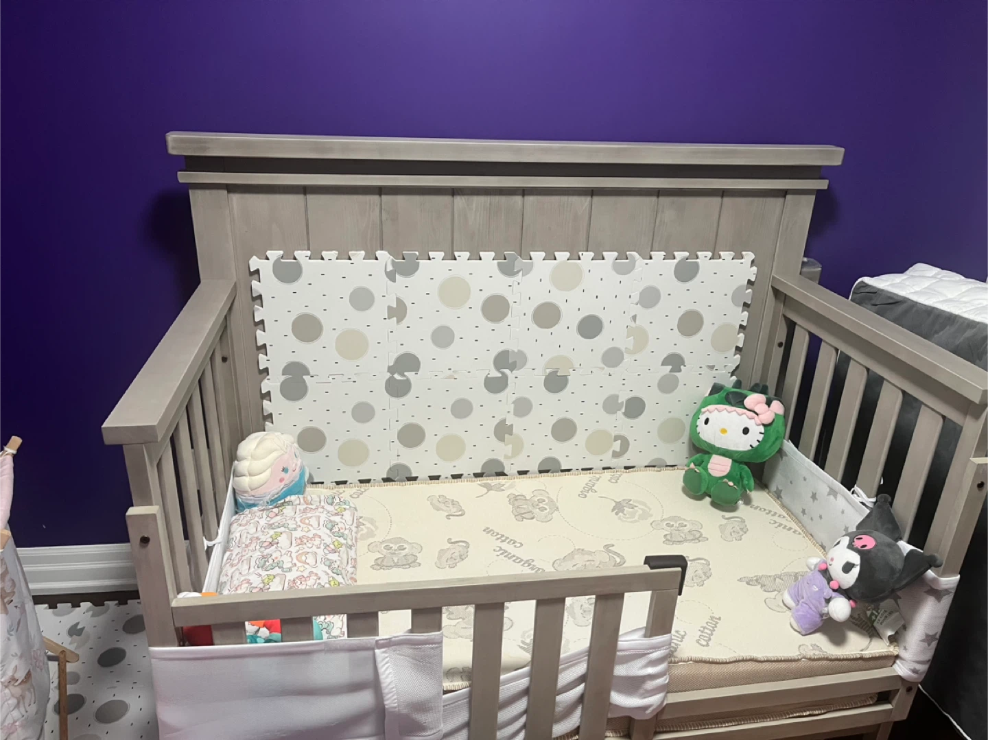 Oxford 4 in 1  crib.