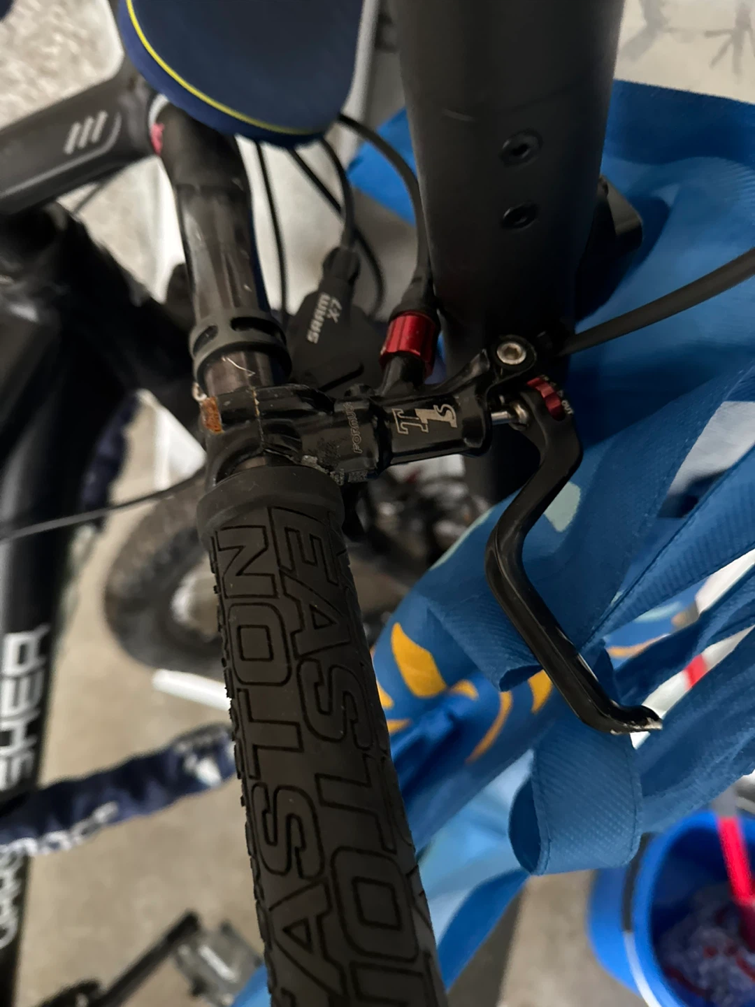Genesis "Cary Fisher" Mountain Bike - photo 5