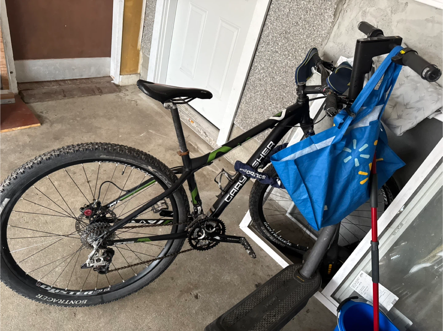 Genesis "Cary Fisher" Mountain Bike - photo 2
