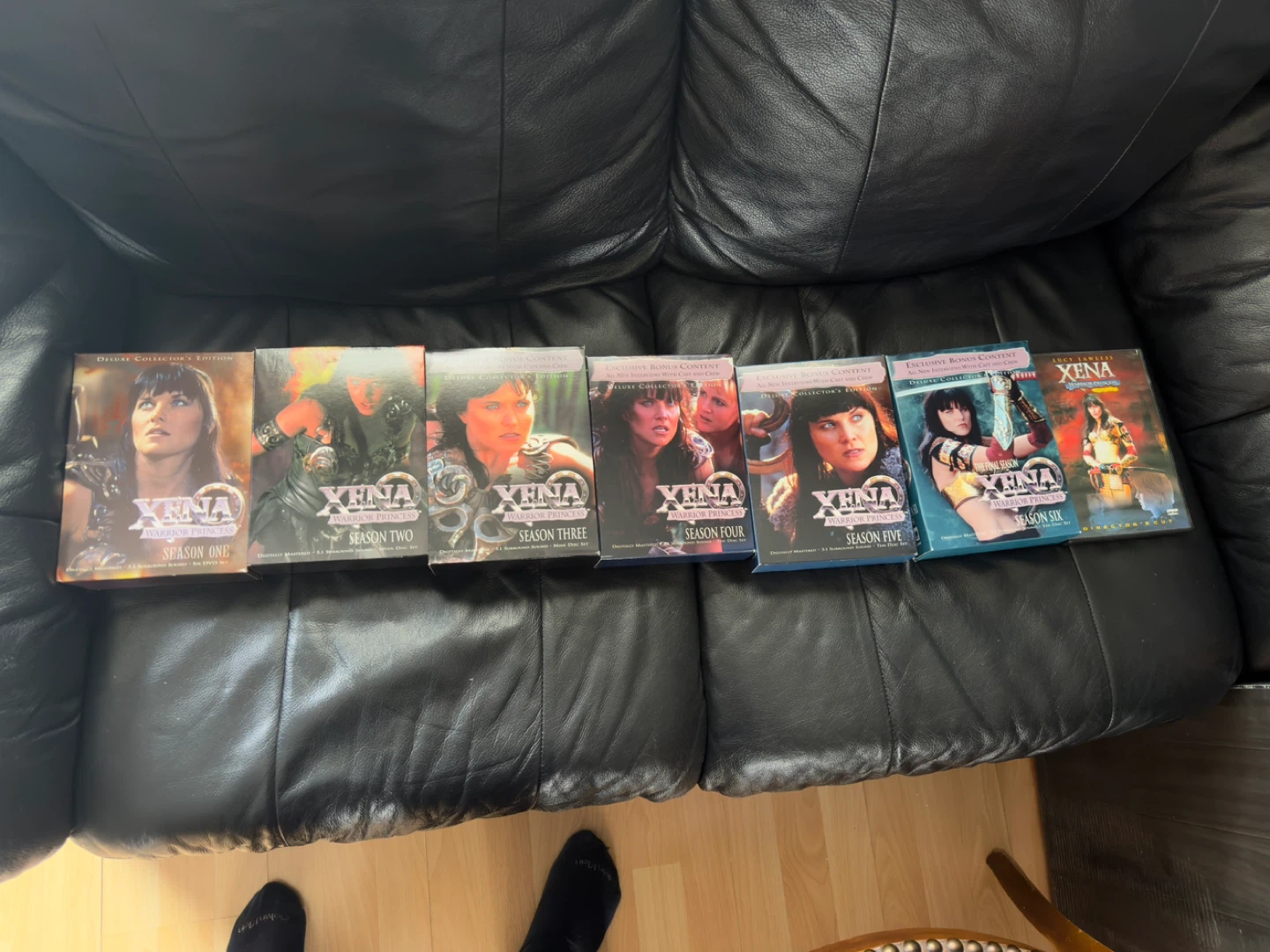 Xena 6 complete seasons + DVD player - photo 2