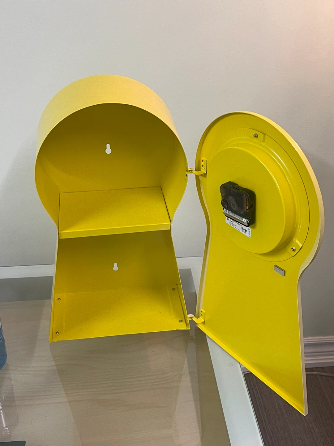 *Yellow ikea clock $15* - photo 2
