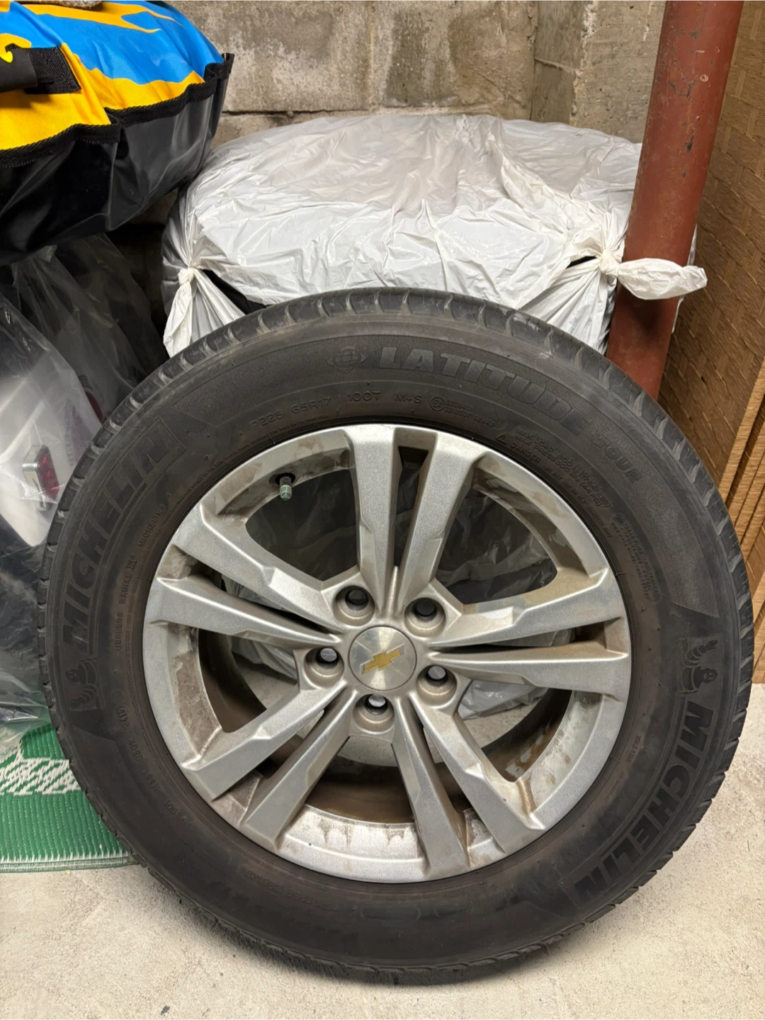 17” Equinox Tires P225/65R17