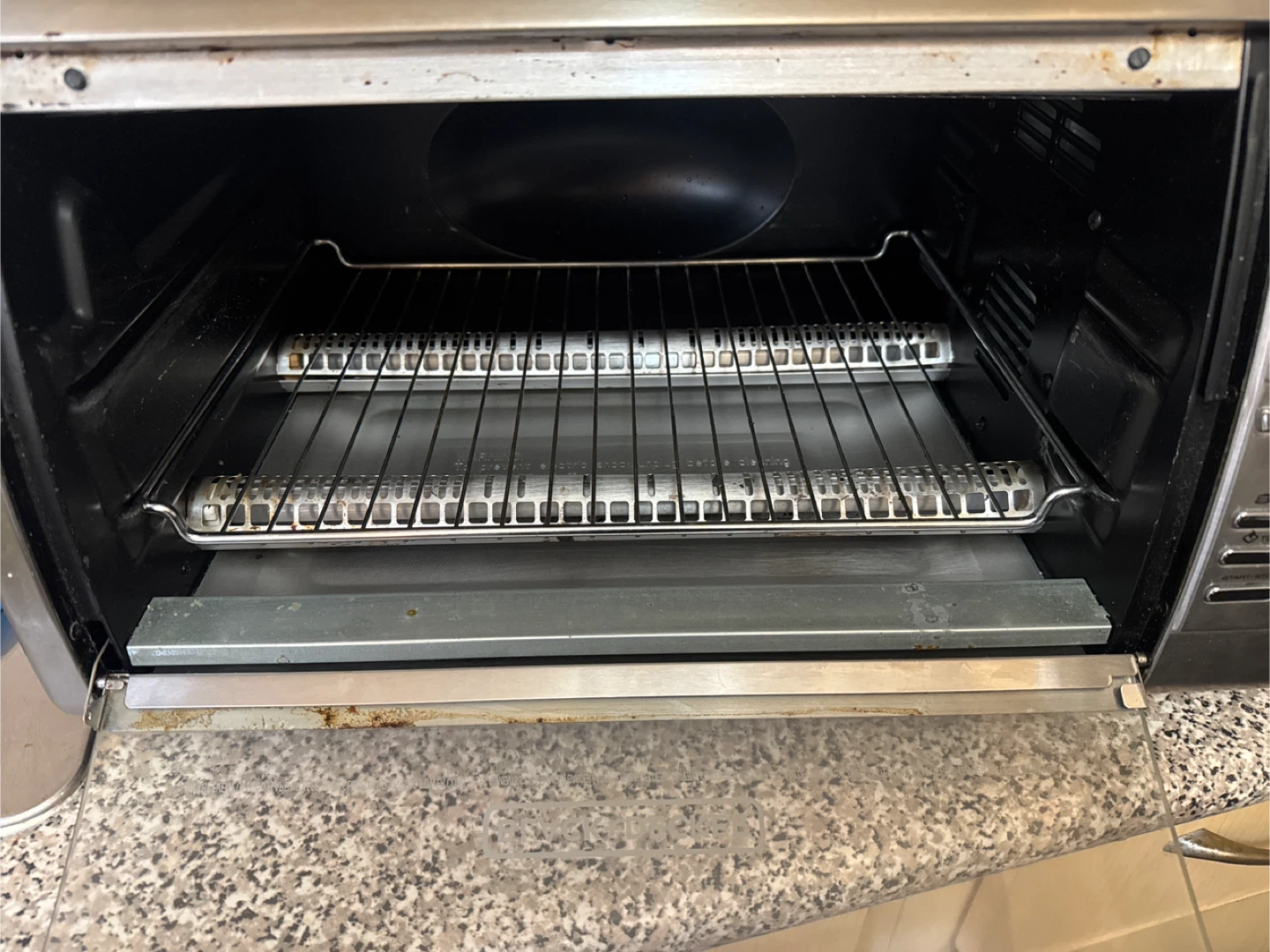 Black+Decker Toaster Oven - photo 2