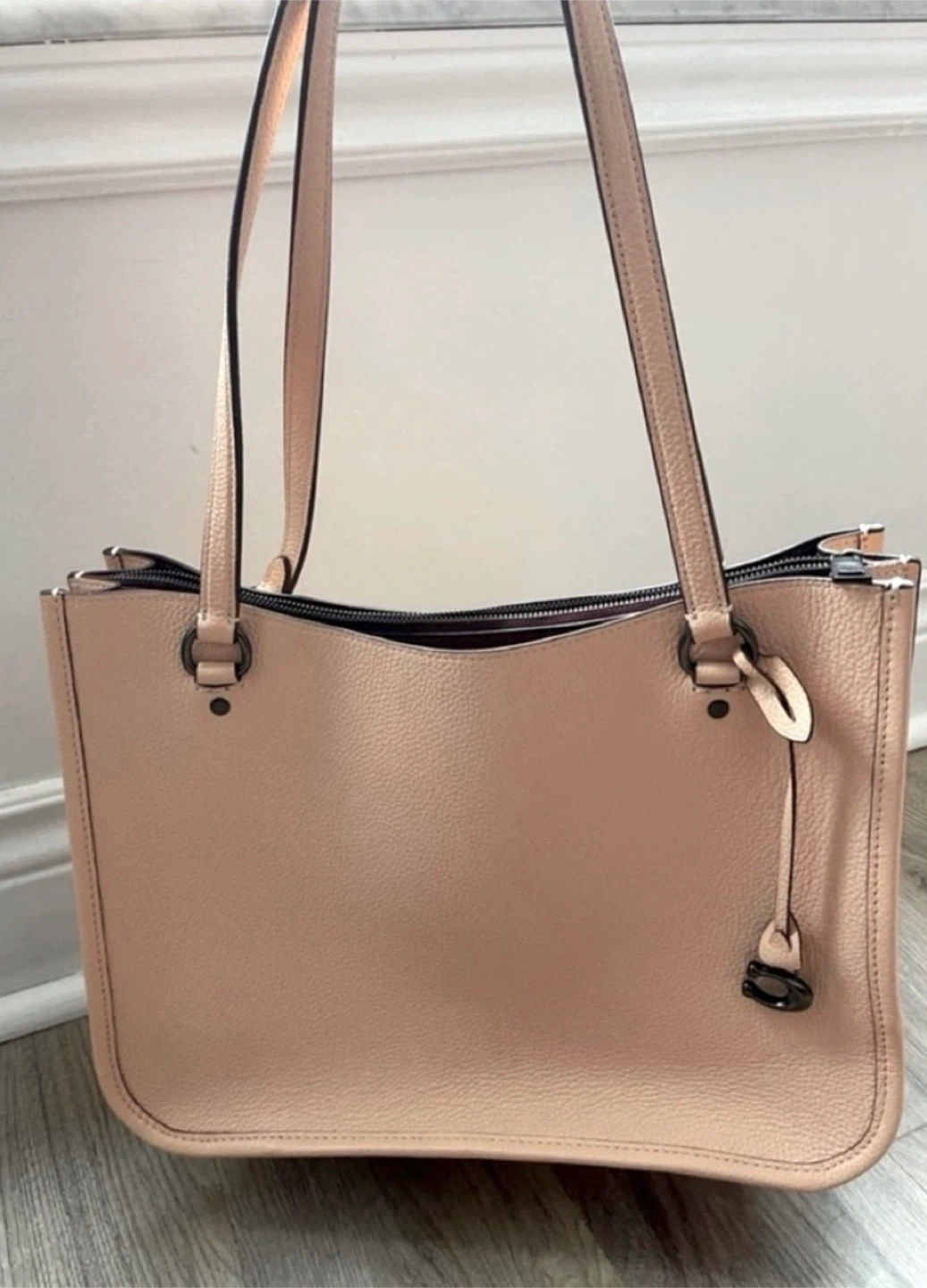 Coach Tyler Carryall Pink/Peach Apricot Pebbled Leather Tote Bag - photo 3