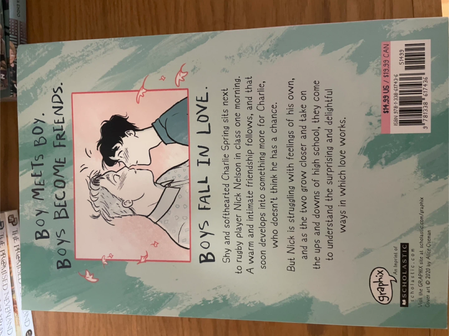 Volume 1 Graphic Novel Heartstopper by Alice Oseman - photo 2