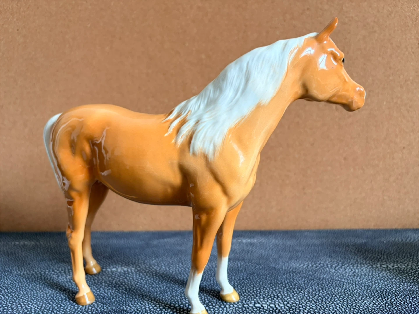 Beswick Horse Figurine - photo 3