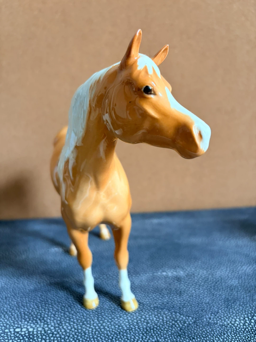 Beswick Horse Figurine - photo 4