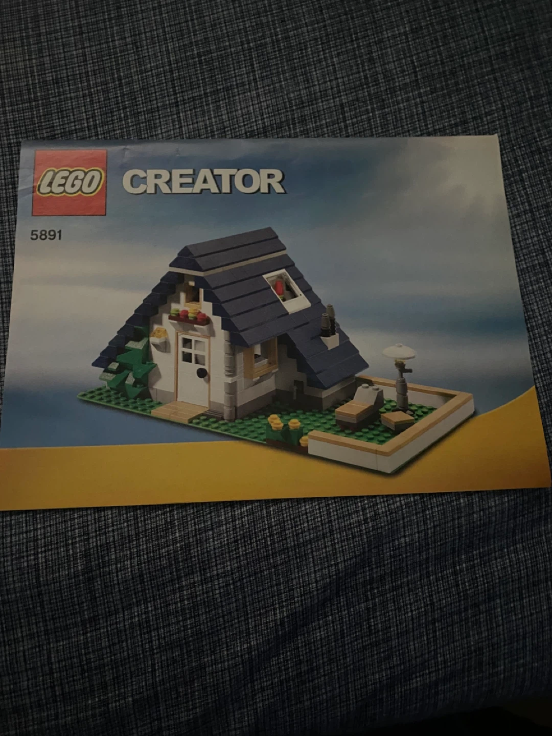 LEGO Creator 5891 Instructions - photo 3