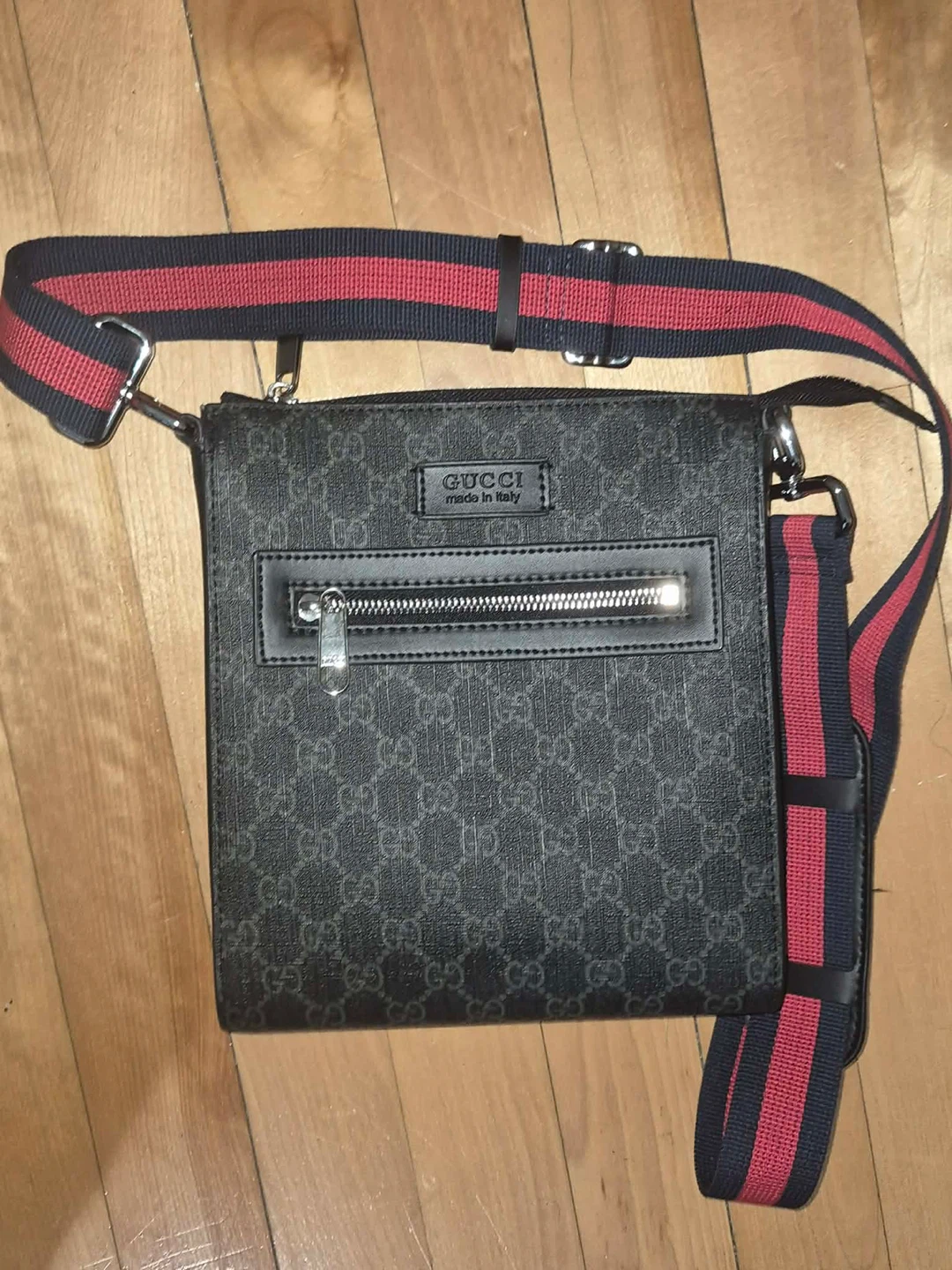 Sacoche Gucci unisexe monogramme