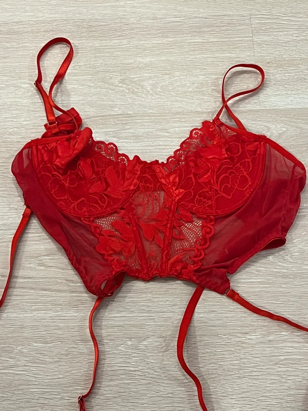 Red Lace Corset with Garters - photo 2