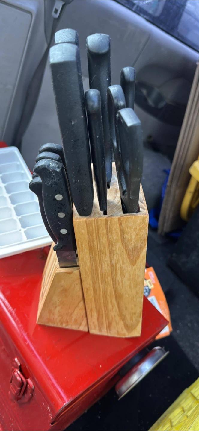 Farberware Knife Set with Wooden Block