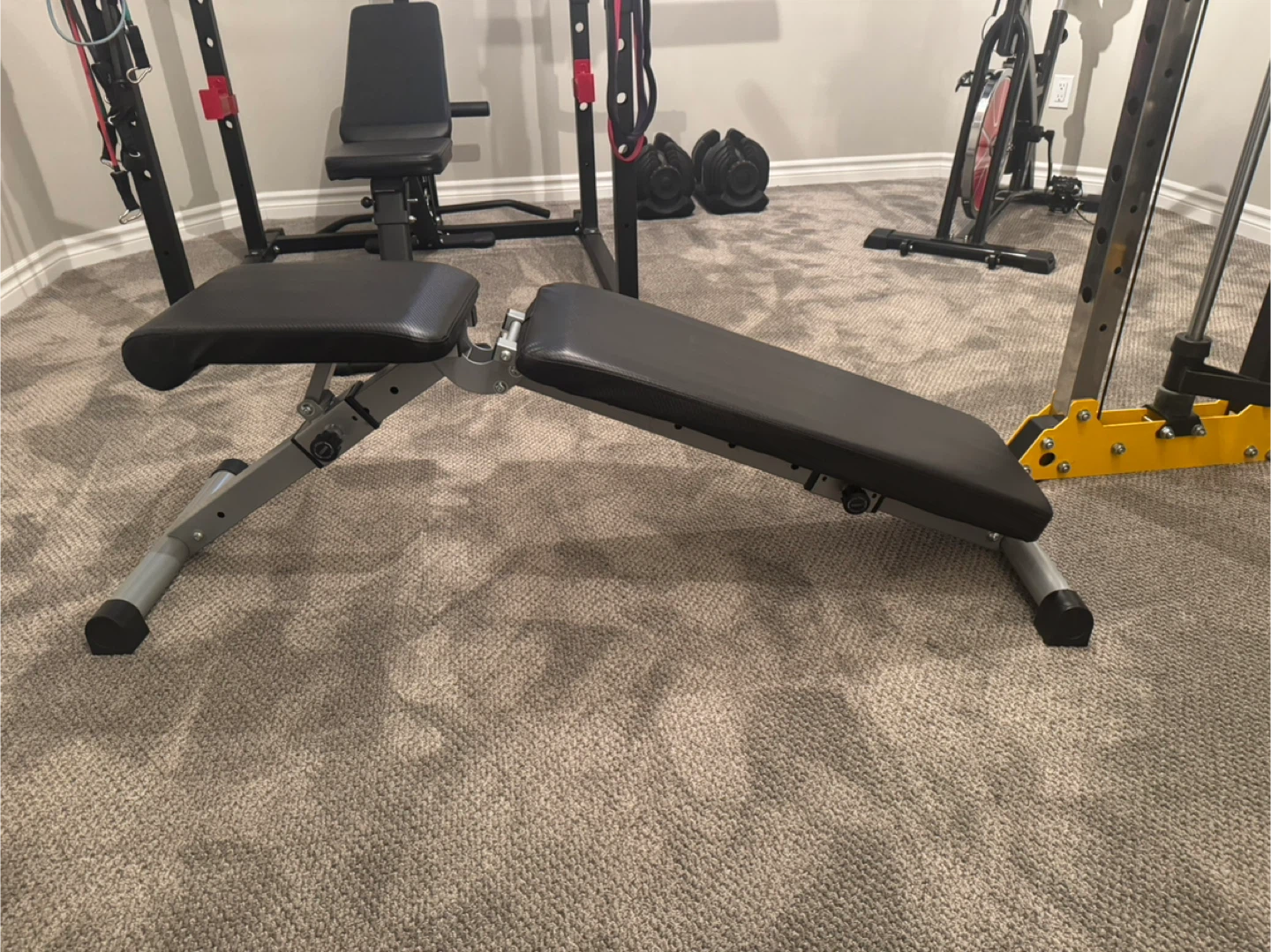 Adjustable Weight Bench