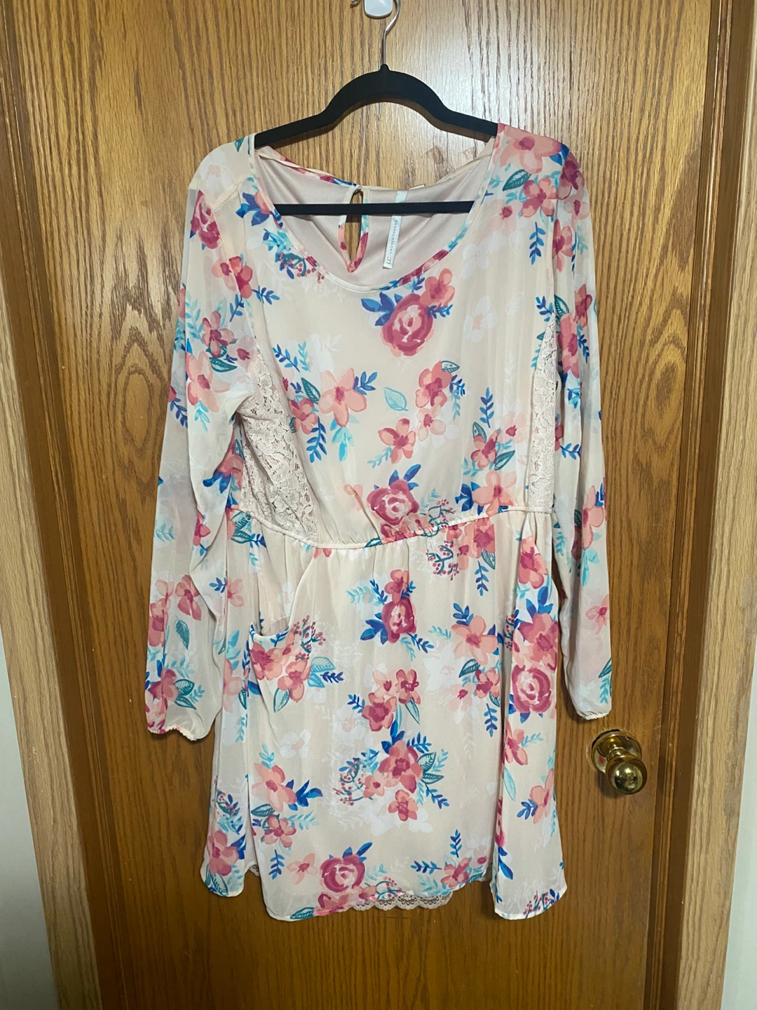 LONG SLEEVE LACE TRIM LC LAUREN CONRAD dress with belt
